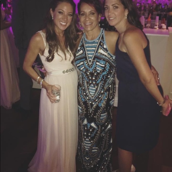 Evening Gown - Picture 7 of 7